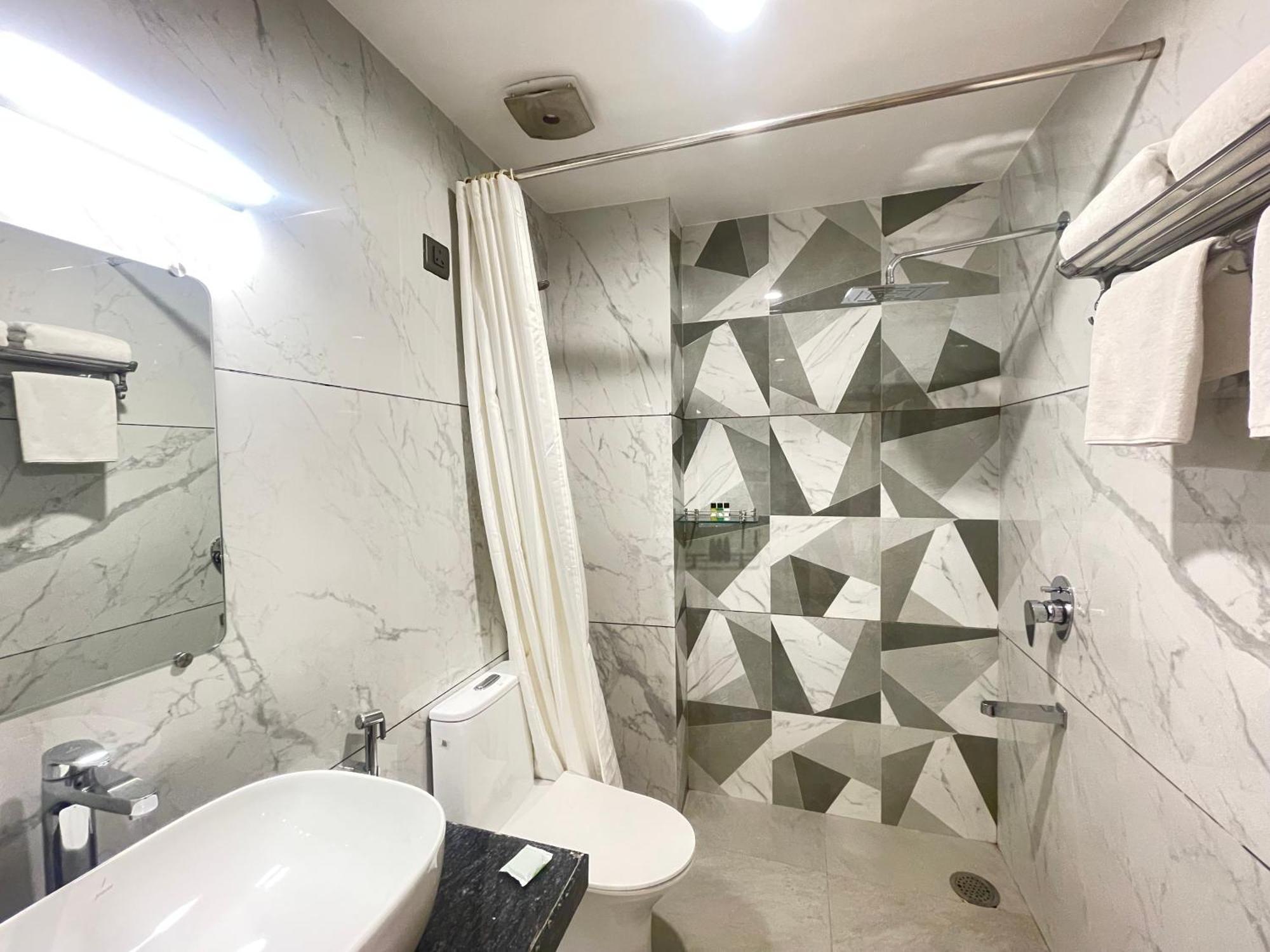 Hotel Seasons Sajjangarh Udaipur Exterior foto